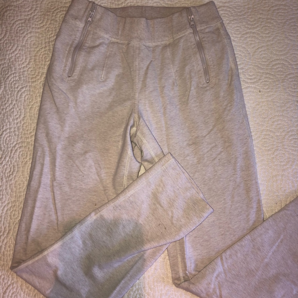 Lulu joggers